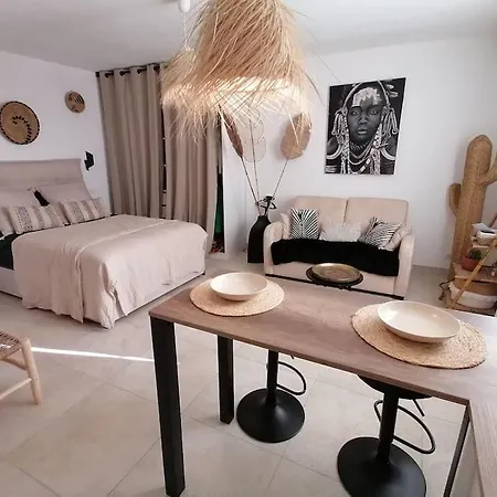 Superbe Studio Ethnique Hyeres